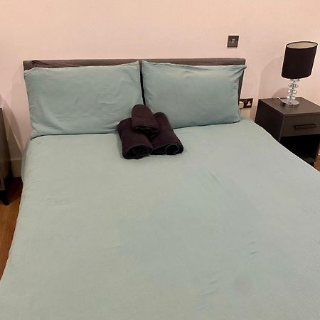 Stunning Rooms By Nine Elms Station Londres Extérieur photo