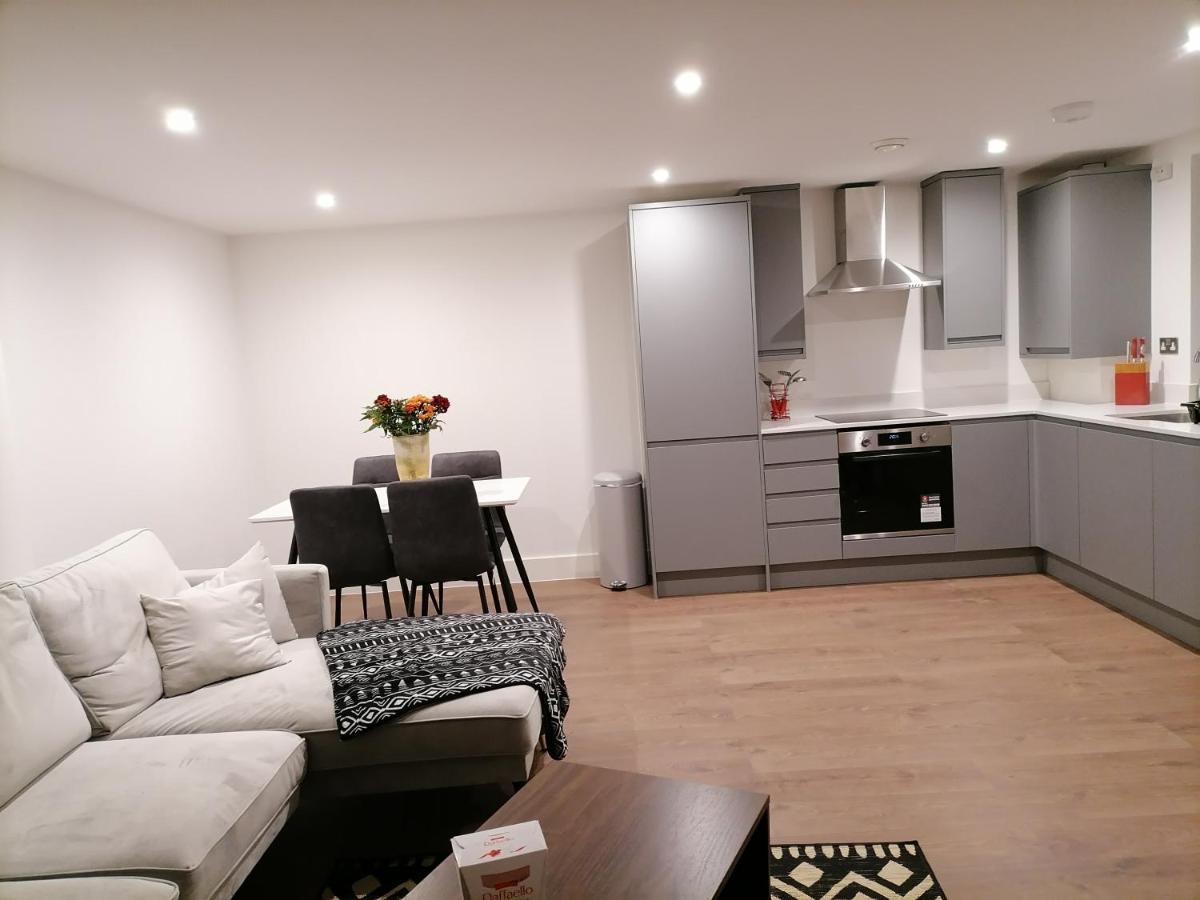 Stunning Rooms By Nine Elms Station Londres Extérieur photo