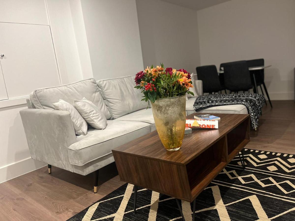 Stunning Rooms By Nine Elms Station Londres Extérieur photo