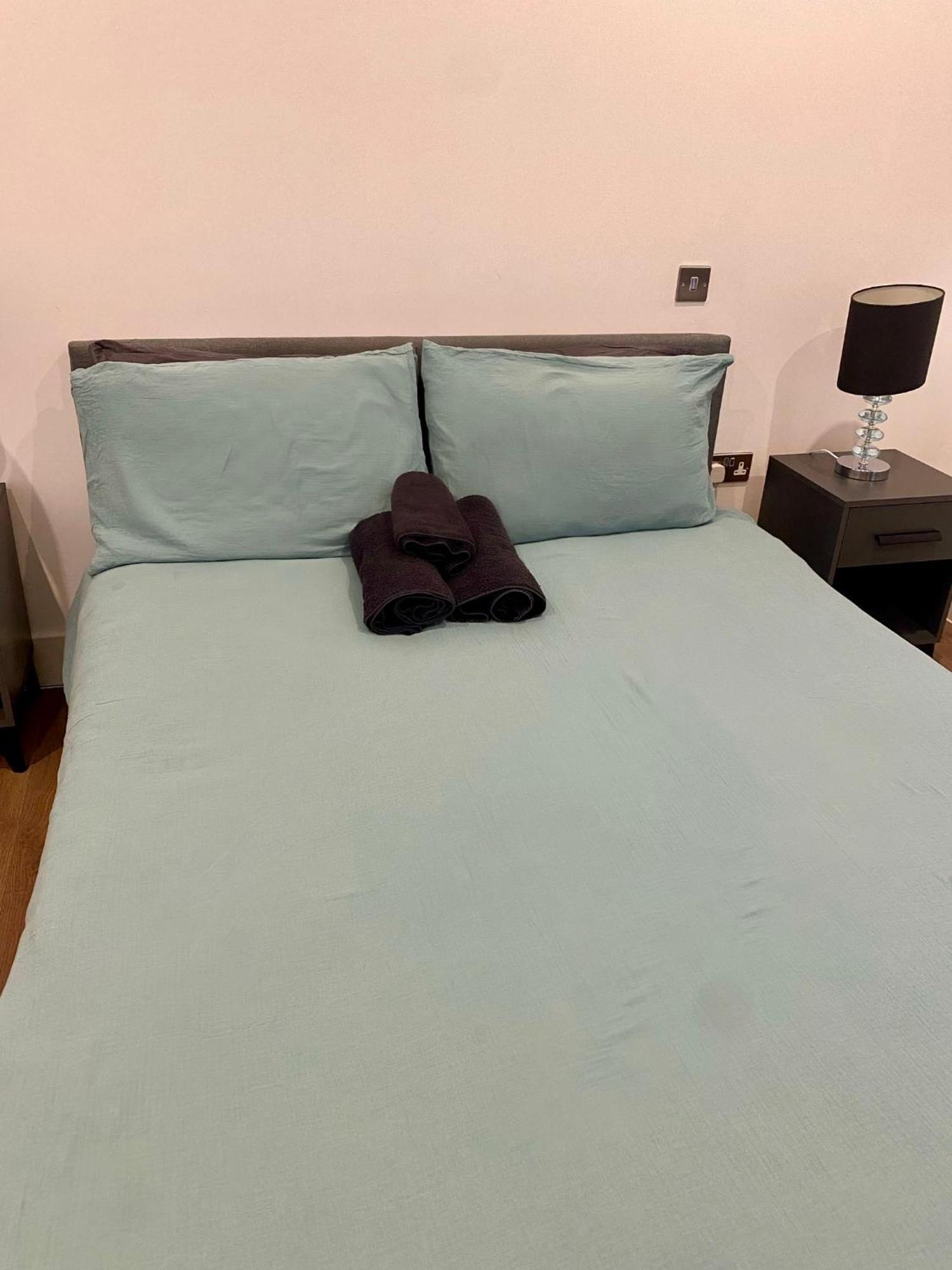 Stunning Rooms By Nine Elms Station Londres Extérieur photo