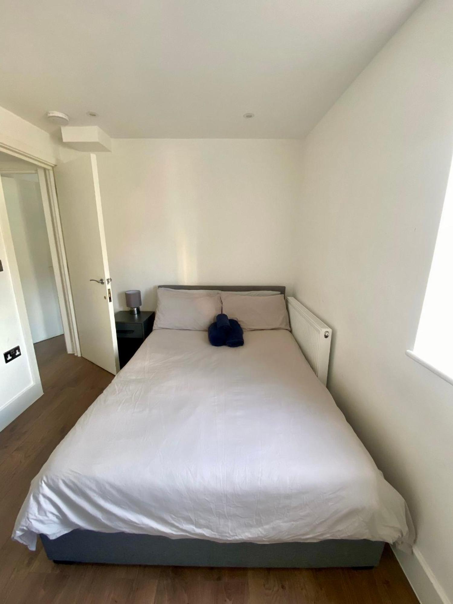 Stunning Rooms By Nine Elms Station Londres Extérieur photo